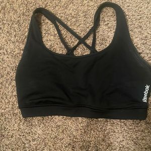 Black sports bra